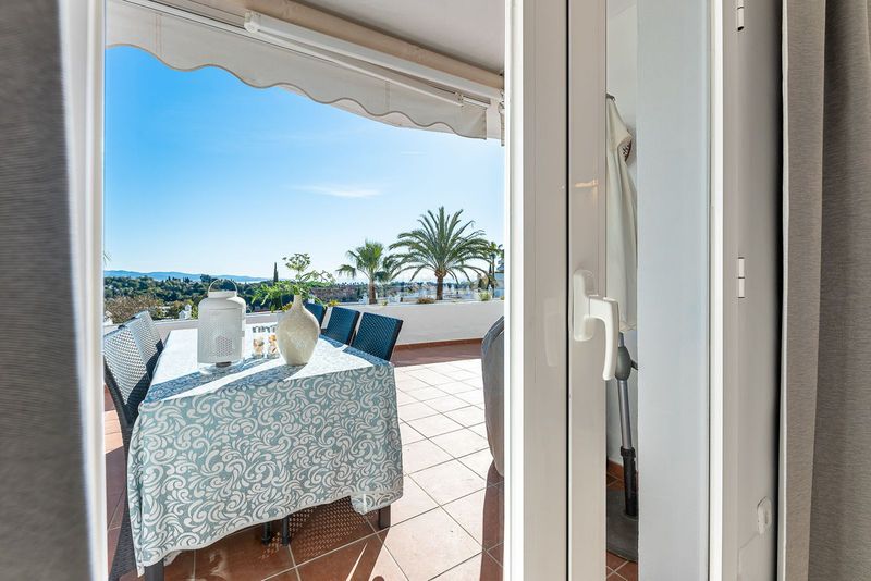 Foto 98890777-e4d5-4873-b2e9-d15421f2949c. Pis a Las Brisas Marbella