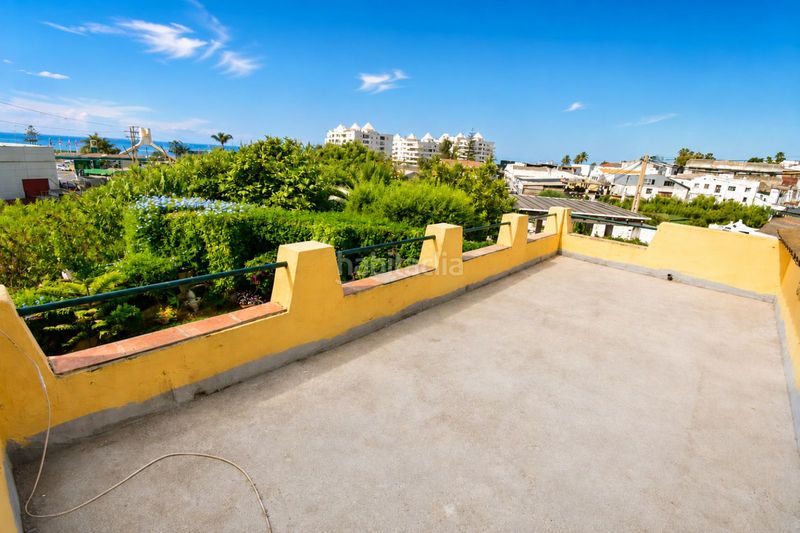 Foto e57eadb6-9cc1-4e31-b286-4f83707bc4a5. Casa adossada amb aparcament a Casco Antiguo Marbella