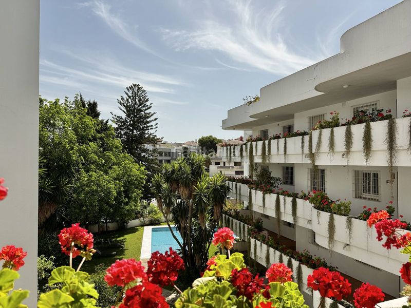 Foto 78b49dc0-ba1a-424c-a8ff-d749f3029972. Pis a Las Brisas Marbella