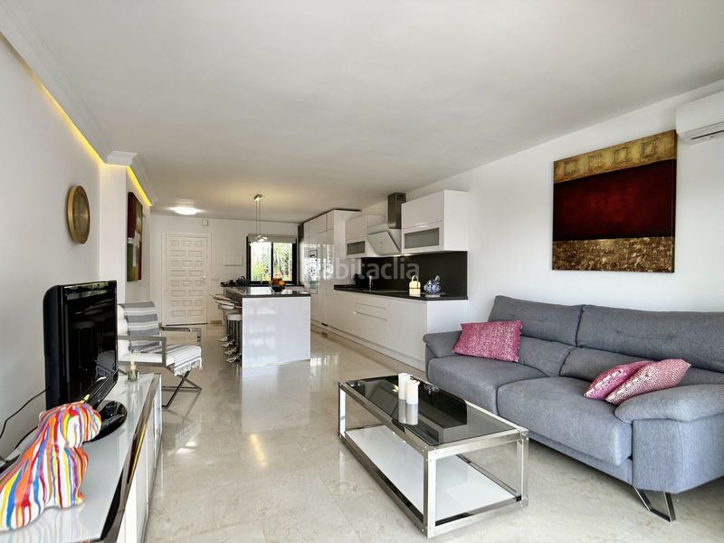 Foto ceca44ca-5779-4275-8bde-738dd8cbcde9. Pis a Las Brisas Marbella