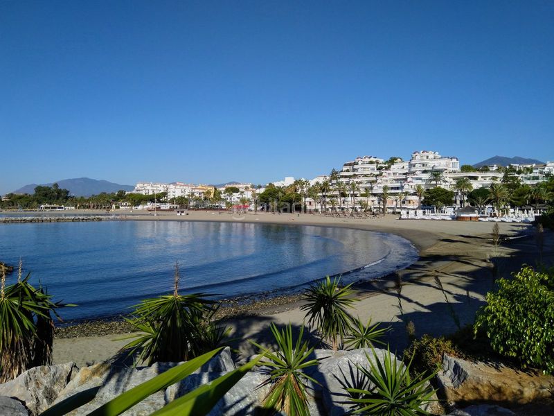 Foto f1501b3f-50c6-4417-a399-f8f063b89906. Pis a Las Brisas Marbella
