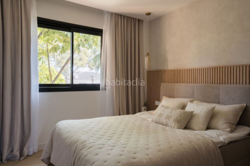 Foto e68abe97-0ede-44d8-bc7b-3e060f6d94e2. Pis amb aparcament a Las Brisas Marbella