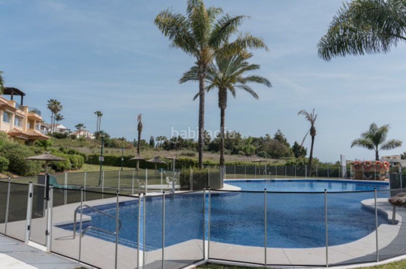 Foto fea68520-ed42-4a69-be55-ed6c761c1a74. Pis amb aparcament a Las Brisas Marbella