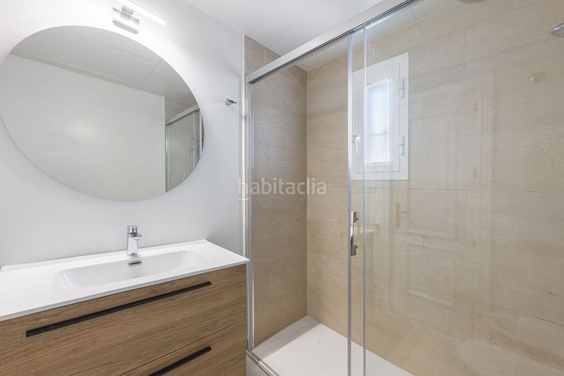 Foto 1cacf64a-1a37-4704-a868-a2146c941055. Casa adossada amb aparcament a Las Brisas Marbella