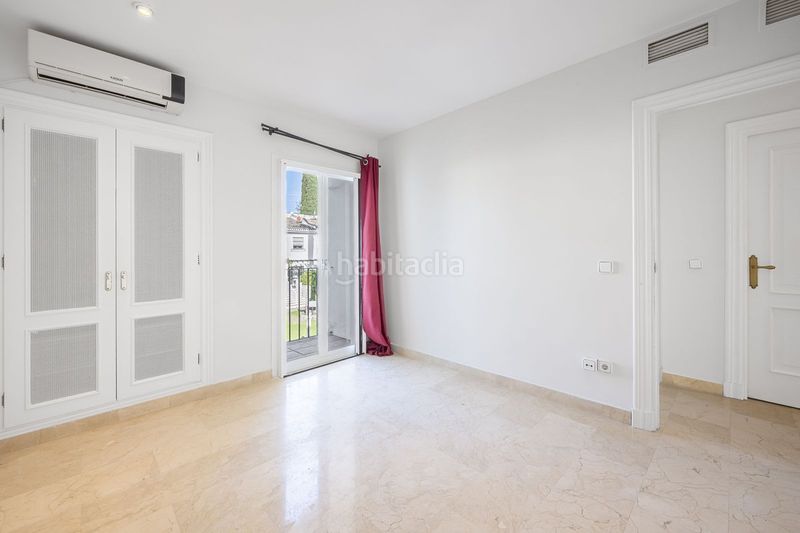 Foto 9a92f541-a6ce-4f3b-8381-87cdd7955425. Casa adossada amb aparcament a Las Brisas Marbella