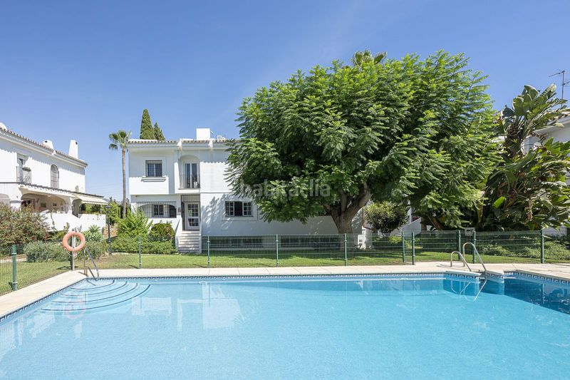 Foto 9c895c25-7abc-482b-be9d-598b6b32ea42. Casa adossada amb aparcament a Las Brisas Marbella