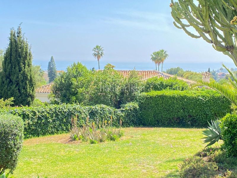 Foto 4b5d0b23-4bab-4bc6-ac9b-79a0bb8a517b. Casa adossada a Casco Antiguo Marbella