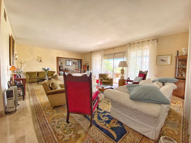 Foto 96757d07-778d-4a6d-88b5-bac7d87d043f. Casa adossada a Casco Antiguo Marbella