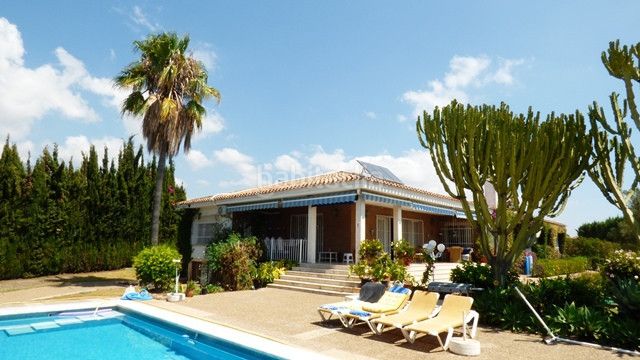 Foto aefee068-4c5f-4f38-a93c-ba711faec6ce. Casa adossada a Casco Antiguo Marbella