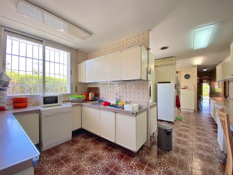 Foto bd90a231-64e0-40f6-b030-568b2bc4d636. Casa adossada a Casco Antiguo Marbella