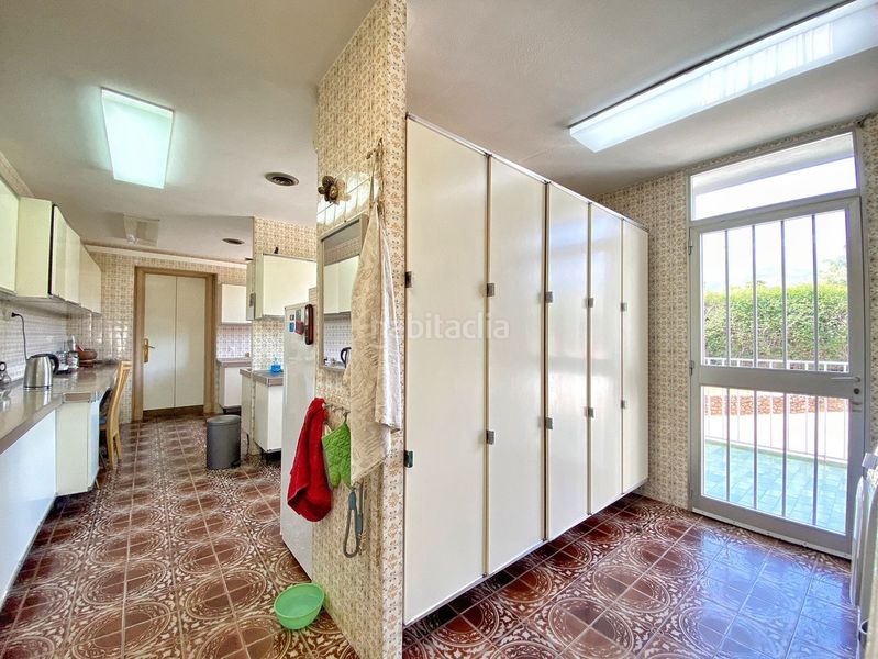 Foto c676e8a6-cc68-40d9-b6fd-f7b95a72f0fb. Casa adossada a Casco Antiguo Marbella