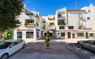 Pis a San Pedro de Alcántara Pueblo