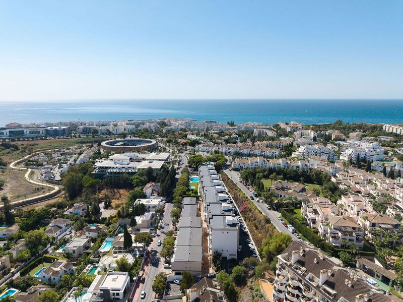 Foto ca83e71f-5f7c-420b-9786-059adb236272. Pis a Las Brisas Marbella