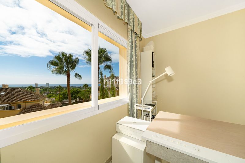 Foto 8146442e-2760-4230-a8da-e9ae0ff69eb5. Pis a Elviria Marbella