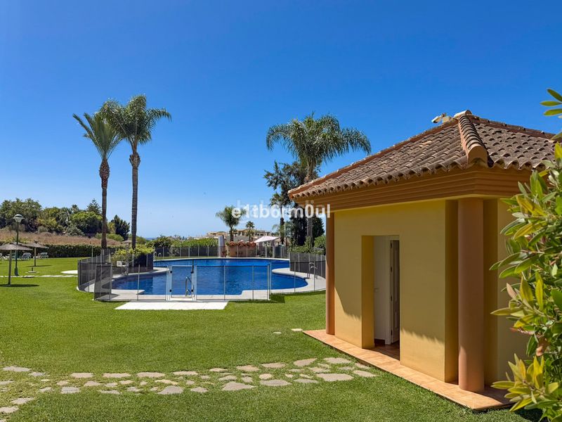 Foto b1b4bab4-062a-4a98-8f9f-d093f1001075. Pis a Las Brisas Marbella