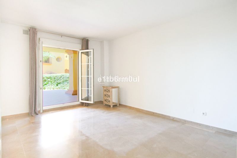 Foto dfb2f070-f832-4848-85a5-293a7c20ac50. Pis a Las Brisas Marbella