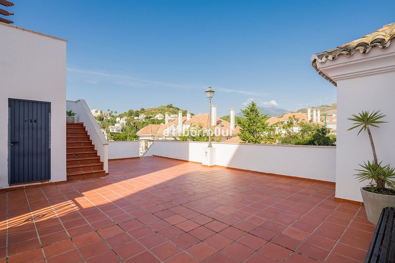Foto 3a5cab13-b5ff-45f1-9b83-d43cc710f263. Pis a Las Brisas Marbella