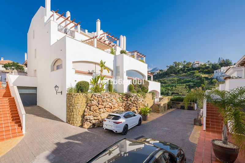 Foto 7b0da042-9068-46bf-926e-8d85673d5cb8. Pis a Las Brisas Marbella