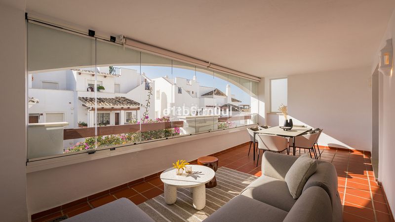 Foto af999f03-a1b8-4549-81a9-102b3909b20a. Pis a Las Brisas Marbella