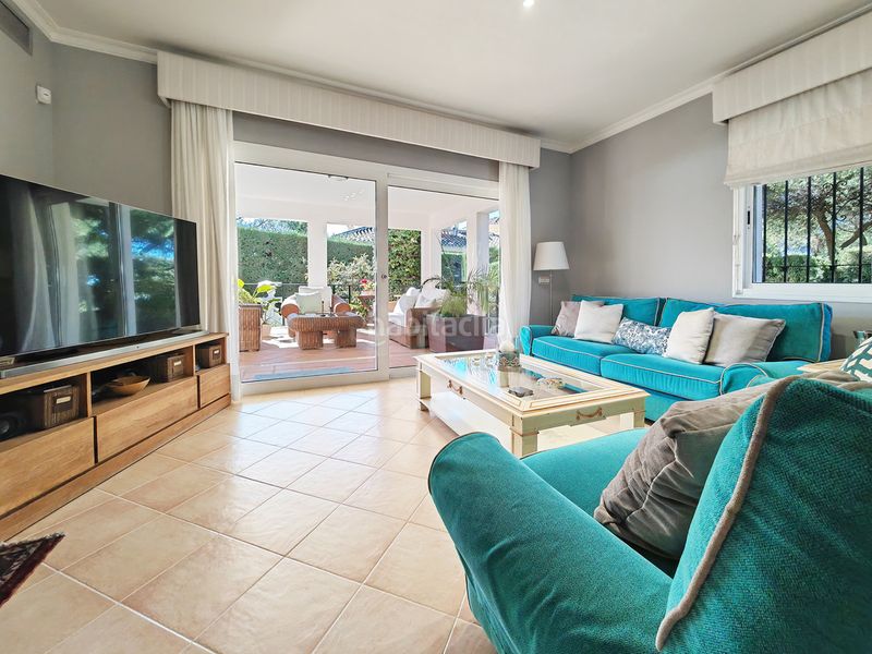 Foto afa2d198-4fba-4c53-9b05-133c2425944d. Casa adosada en Marbesa Marbella