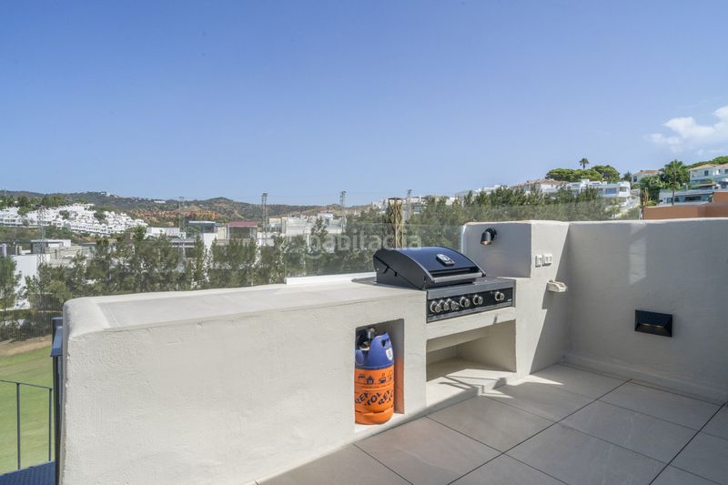 Foto 2c14fc5f-88f1-48e0-9cb5-0cfaa6bbe087. Casa adossada a Cabopino - Artola Marbella