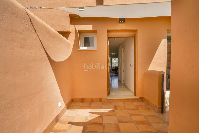 Foto 4c63f681-c388-49ee-8fc5-7dd2fe4c00fb. Casa adossada a Cabopino - Artola Marbella