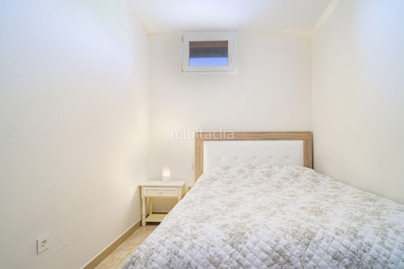 Foto db2b7cc4-bdcd-4f31-9a8d-44a5728a9a23. Casa adossada a Cabopino - Artola Marbella