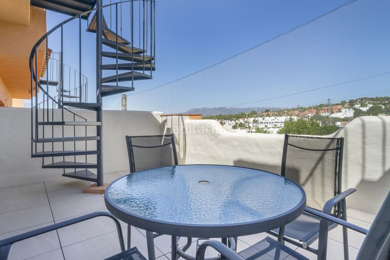 Foto fdc179a9-7dbc-49c5-883f-50e30ca6f71f. Casa adossada a Cabopino - Artola Marbella