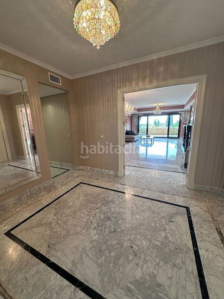 Foto a776c4b8-3775-442c-96fb-10b3e4c7e023. Pis a La Carolina - Guadalpín Marbella