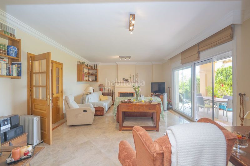 Foto 0b9f31df-2082-471b-b0b0-22ea319f3807. Casa adossada a Los Monteros Marbella
