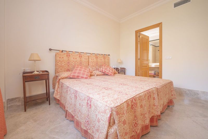 Foto 592a550a-3883-4033-90d0-f5c28130de73. Casa adossada a Los Monteros Marbella