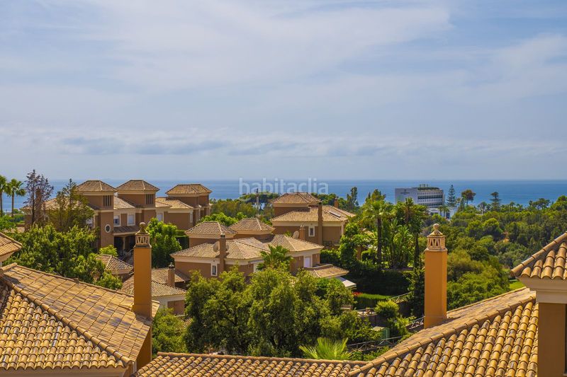 Foto 62f0ceea-5a62-4821-a3ce-56a833d493c0. Casa adossada a Los Monteros Marbella