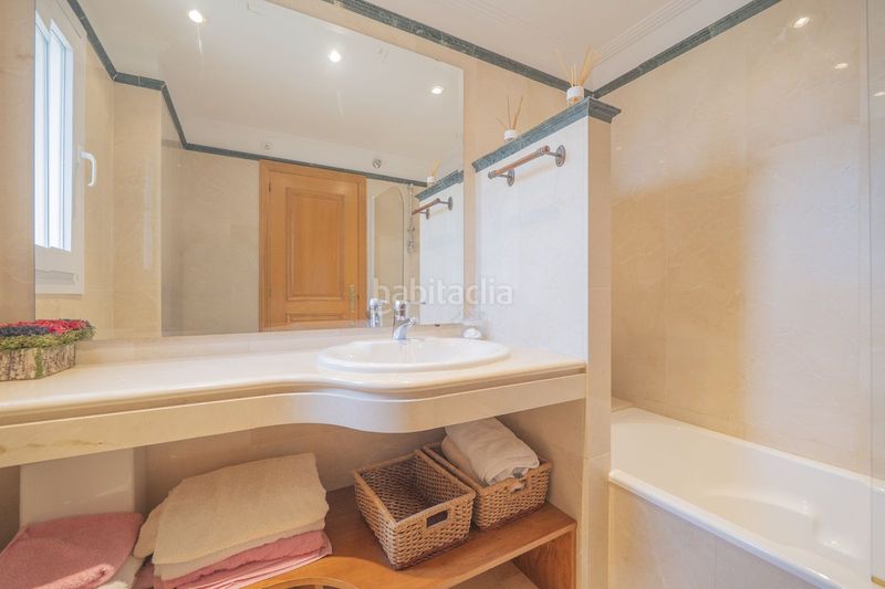 Foto baae51f2-79b2-4b47-a950-3030bda33f24. Casa adossada a Los Monteros Marbella