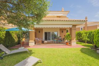 Casa adosada en Los Monteros