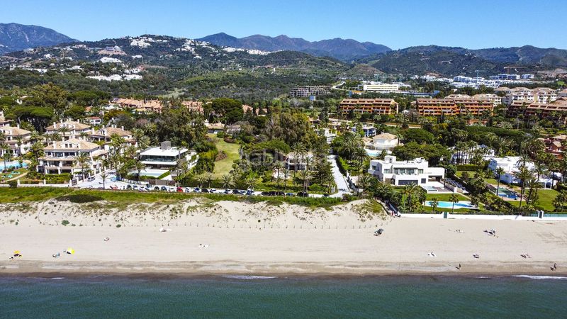 Foto 0f415626-40e9-47bc-98ed-2347f3440f55. Casa adosada en Los Monteros Marbella
