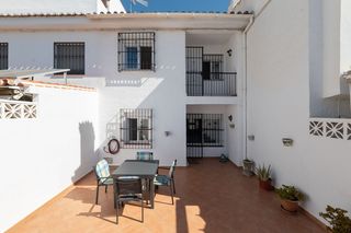 Semi detached house in Las Brisas