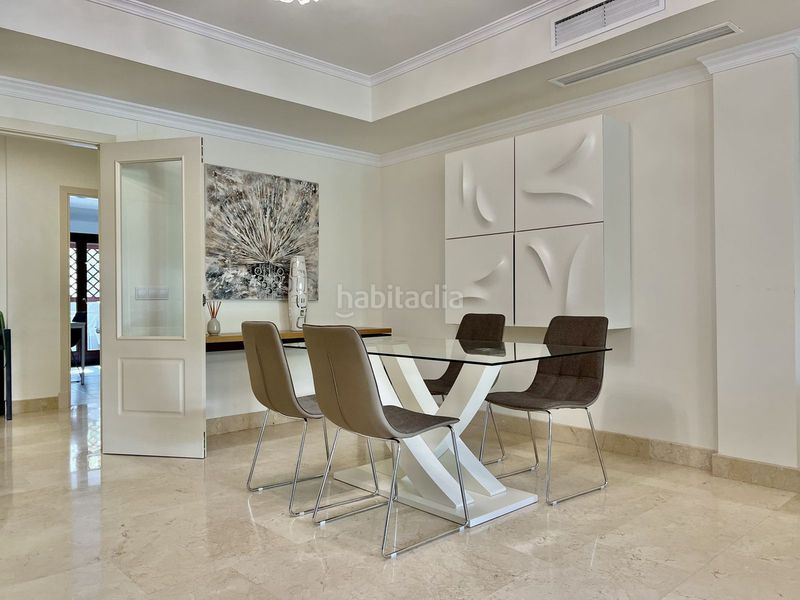 Foto 4d74c18e-6acb-4f28-a7f7-e4e74bd6068c. Pis a La Carolina - Guadalpín Marbella