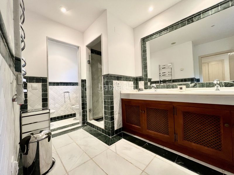 Foto 51ecc3ef-fd8a-45e2-9f67-31043cbd9caf. Pis a La Carolina - Guadalpín Marbella