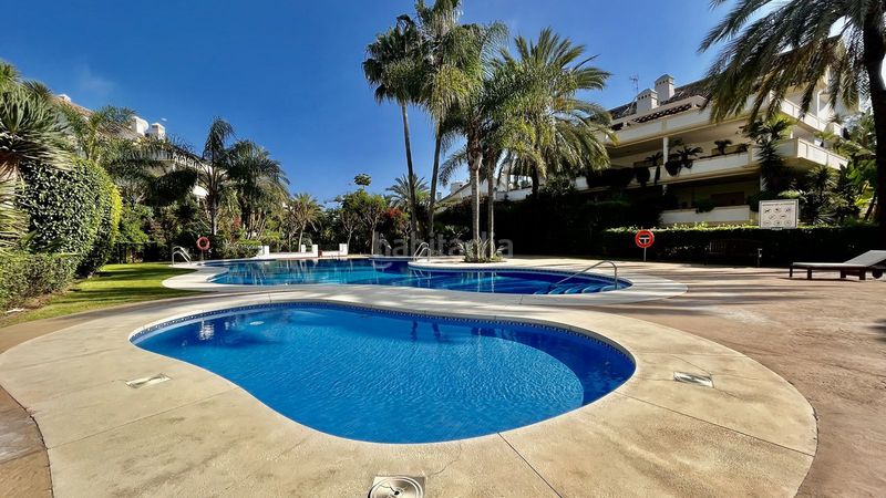 Foto 8dc7ecb4-52e3-4560-8270-260a28b77ba3. Pis a La Carolina - Guadalpín Marbella