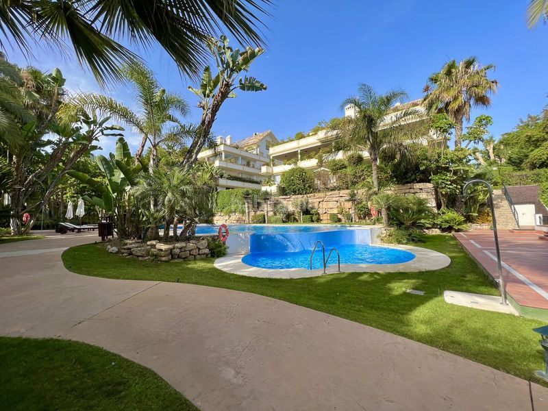 Foto d03b9a49-0237-4498-b58c-85ba559977ad. Pis a La Carolina - Guadalpín Marbella