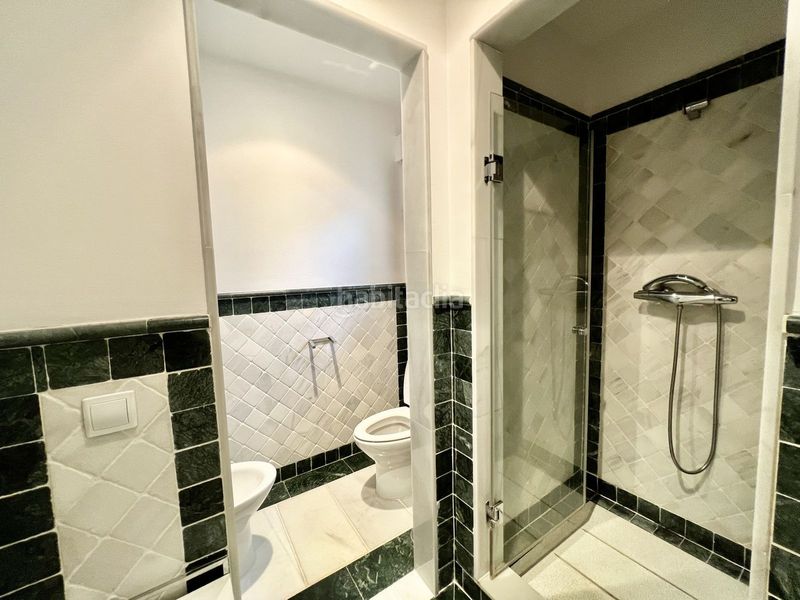 Foto dd182cbd-71d9-4988-bdac-36f155e3ee45. Pis a La Carolina - Guadalpín Marbella