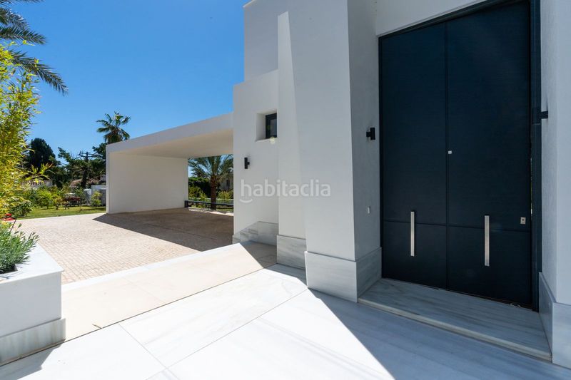 Foto 736677e3-b1fa-471d-a06e-7c015025e640. Casa adossada a Marbesa Marbella