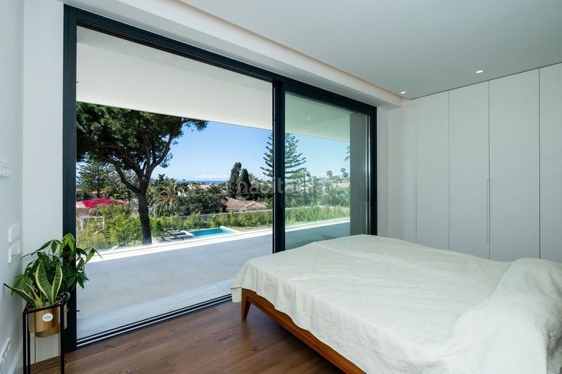 Foto 9b892643-1697-4c63-b683-45a08b018184. Casa adossada a Marbesa Marbella