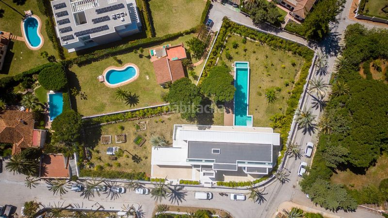 Foto ae603b63-1449-452a-97f2-548f20c57fff. Casa adossada a Marbesa Marbella