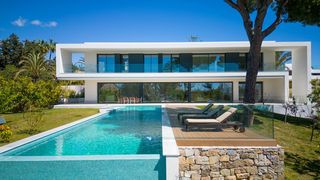Semi detached house in Marbesa