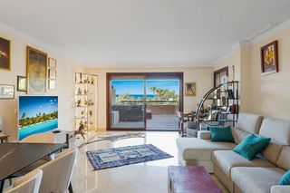 Pis a Bahía de Marbella