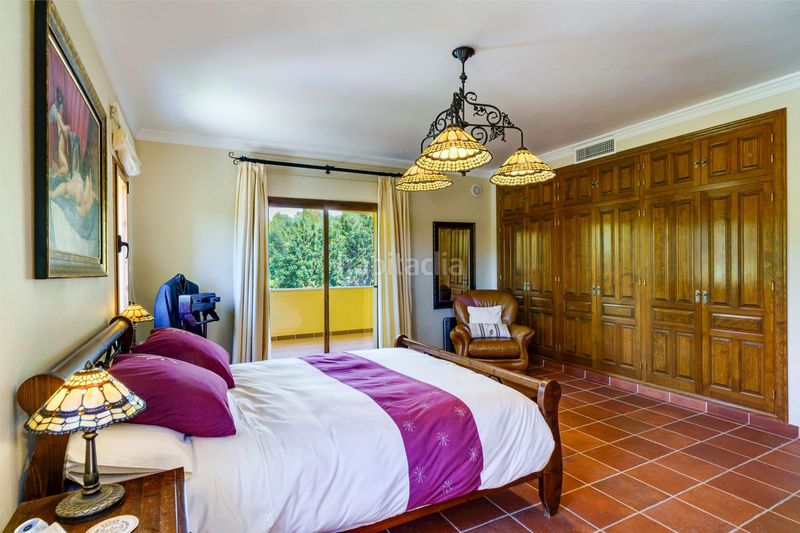 Foto 823a6485-72f8-4ce9-aa4a-7c083ea43384. Casa adossada amb aparcament a La Quinta Benahavís