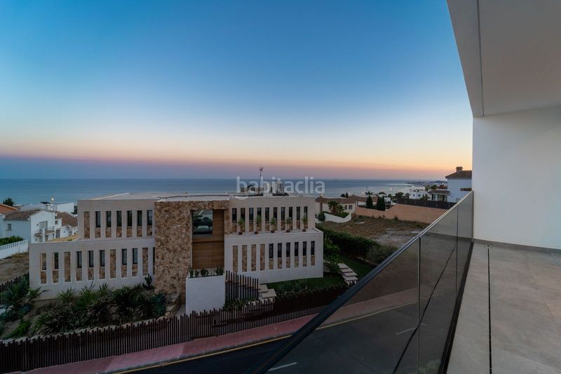 Foto 183964e4-d60a-4991-b708-8df0412cc9a7. Casa adossada amb aparcament a Cortijo Torrequebrada Benalmádena