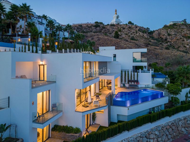 Foto d8725154-4ea1-4c7d-9ced-a056e94a8602. Casa adossada amb aparcament a Cortijo Torrequebrada Benalmádena
