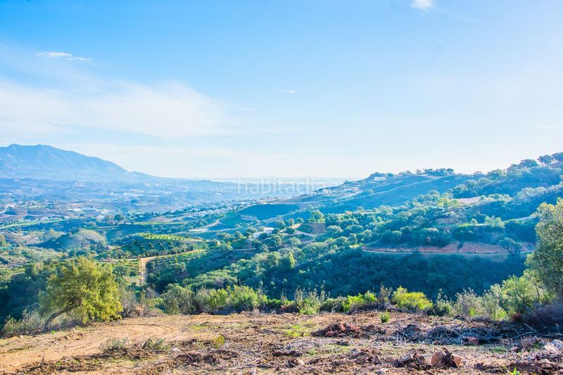 Foto ad733b2d-92b1-40a7-b22c-8c2cba4de8f4. Masia amb aparcament a La Mairena Ojén